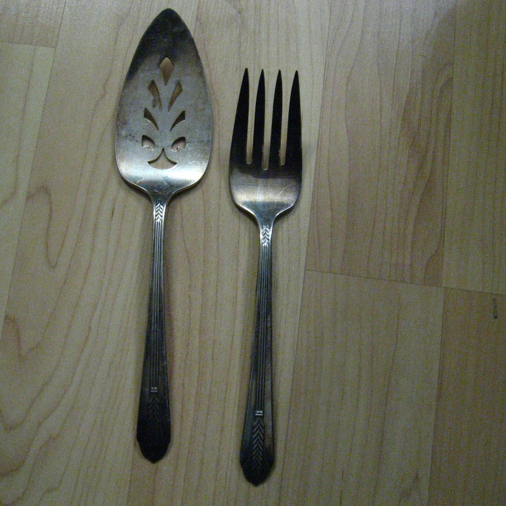 Wm Rogers International Silver Art Deco Serve Spatula Fork